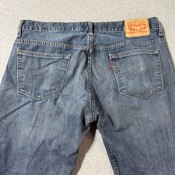 Levis Jeans Mens 36x34 Blue 569 Loose Straight American Medium Wash Denim - Picture 14 of 15
